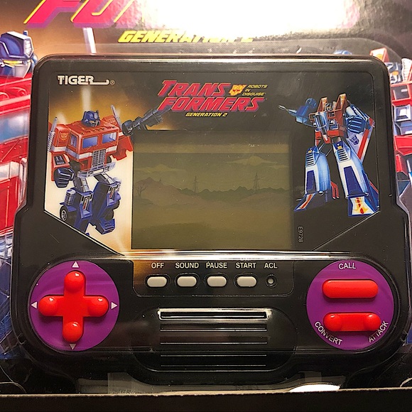 NIB Retro Transformers Handheld Game by Tiger Electronics Inc. - Picture 3 of 3